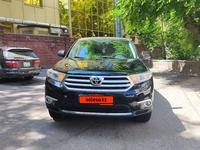 Toyota Highlander 2013 годаүшін13 000 000 тг. в Алматы