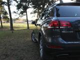 Volkswagen Touareg 2013 года за 13 200 000 тг. в Костанай – фото 5