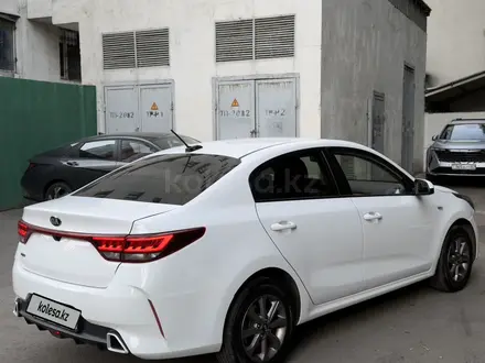 Kia Rio 2021 года за 6 800 000 тг. в Алматы – фото 4