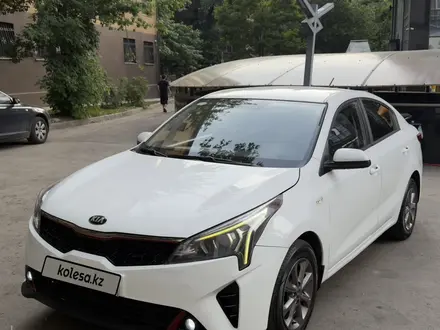 Kia Rio 2021 года за 6 800 000 тг. в Алматы – фото 2