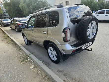 Chevrolet Niva 2015 года за 4 000 000 тг. в Актобе – фото 2