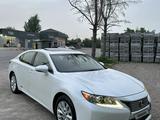 Lexus ES 300h 2013 года за 11 000 000 тг. в Алматы