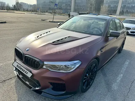BMW M5 2018 года за 54 990 000 тг. в Алматы – фото 21