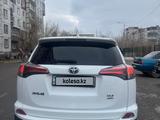 Toyota RAV4 2018 годаүшін9 200 000 тг. в Экибастуз – фото 4