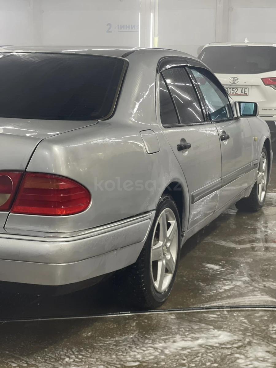 Mercedes-Benz E 230 1998 г.