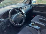 Toyota Ipsum 2004 годаfor6 800 000 тг. в Атырау – фото 5