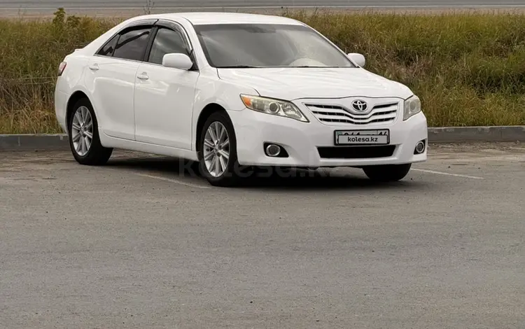 Toyota Camry 2011 года за 6 690 000 тг. в Семей