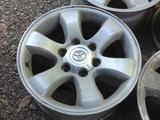 Комплект оригинальных дисков R17. Toyota Prado за 160 000 тг. в Алматы – фото 4