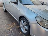 Chevrolet Epica 2008 года за 1 100 000 тг. в Шымкент – фото 5