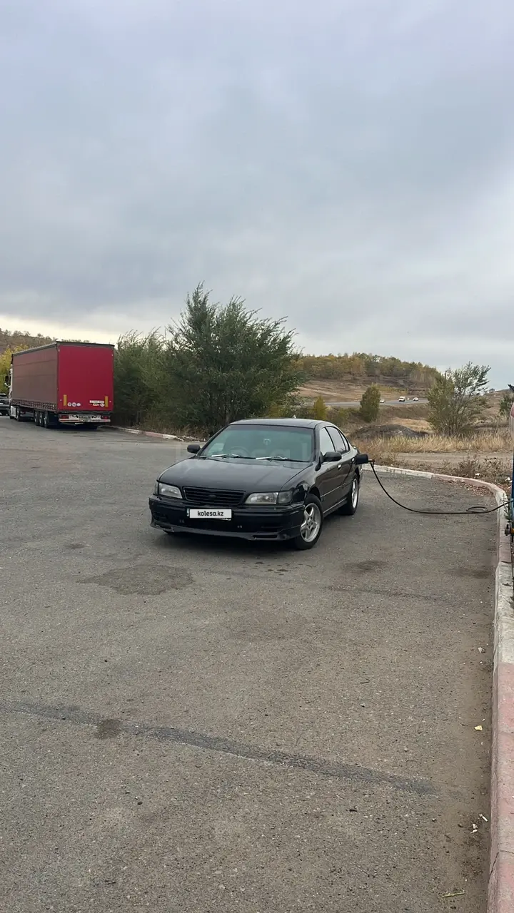 Nissan Cefiro, 1995