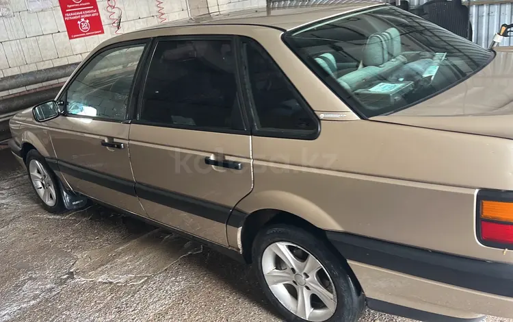 Volkswagen Passat 1989 года за 1 000 000 тг. в Караганда