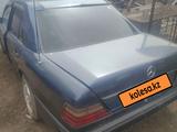 Mercedes-Benz E 300 1988 года за 500 000 тг. в Астана