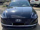 Hyundai Sonata 2022 года за 8 000 000 тг. в Актау – фото 2