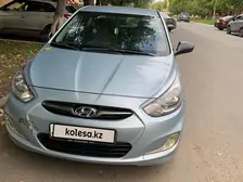 Hyundai Accent, 2012