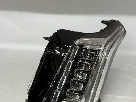 Фара на Cadillac за 100 000 тг. в Алматы
