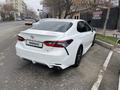 Toyota Camry 2021 годаfor14 000 000 тг. в Шымкент – фото 4