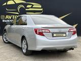 Toyota Camry 2014 года за 8 500 000 тг. в Атырау – фото 4