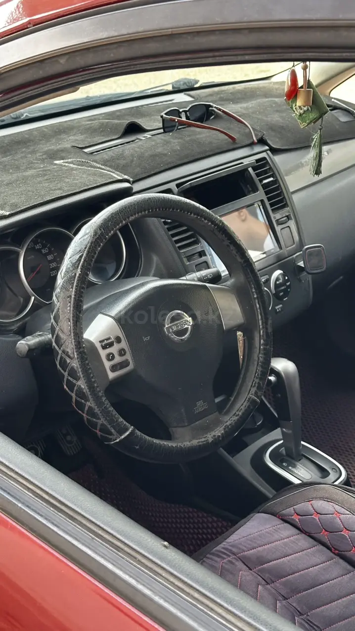 Nissan Tiida, 2008