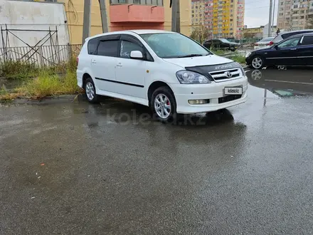 Toyota Ipsum 2002 года за 5 200 000 тг. в Атырау – фото 2