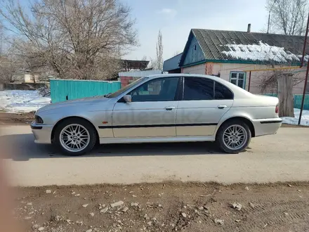 BMW 528 2000 года за 3 700 000 тг. в Алматы – фото 4