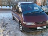 Toyota Estima Lucida 1995 года за 1 800 000 тг. в Астана
