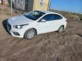 Hyundai Accent 2018 года за 6 990 000 тг. в Атырау – фото 5