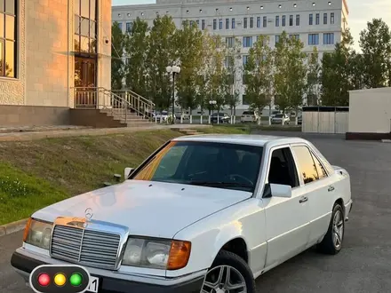 Mercedes-Benz E 230 1992 года за 1 300 000 тг. в Кызылорда – фото 3