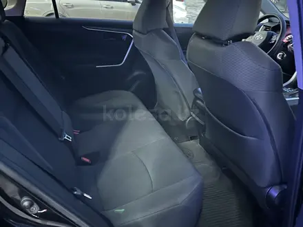 Toyota RAV4 2021 года за 16 000 000 тг. в Актау – фото 4