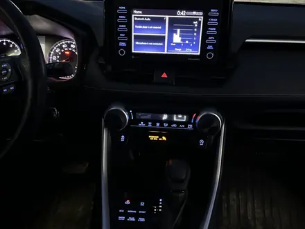 Toyota RAV4 2021 года за 16 000 000 тг. в Актау – фото 5