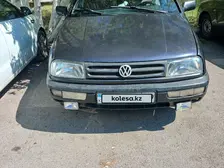 Volkswagen Vento, 1992