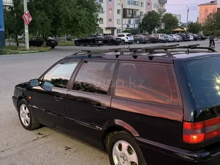 Volkswagen Passat 1995 года за 1 750 000 тг. в Тараз – фото 4