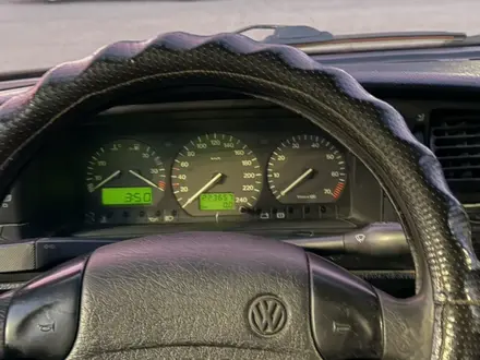 Volkswagen Passat 1995 года за 1 750 000 тг. в Тараз – фото 7