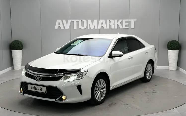 Toyota Camry 2014 года за 10 000 000 тг. в Атырау