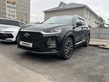 Hyundai Santa Fe 2018 годаүшін12 600 000 тг. в Костанай