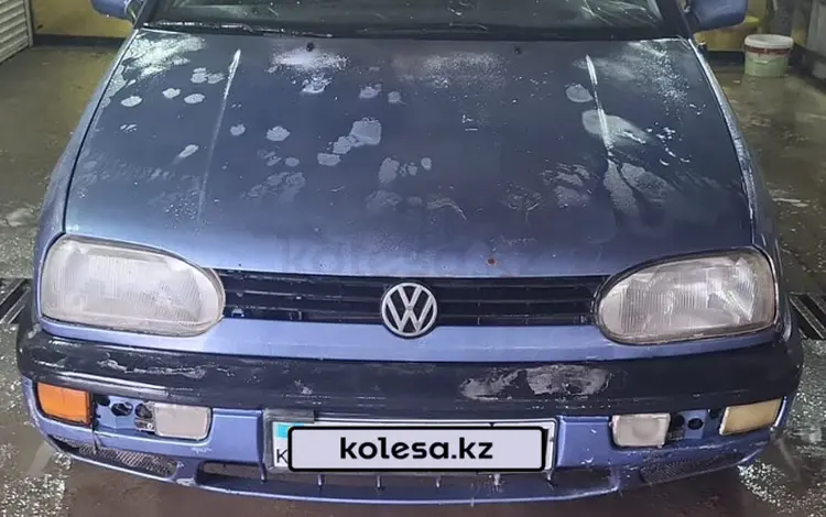 Volkswagen Golf 1993 годаүшін990 000 тг. в Астана