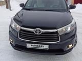 Toyota Highlander 2014 годаүшін15 000 000 тг. в Костанай