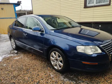 Volkswagen Passat 2005 года за 4 000 000 тг. в Петропавловск