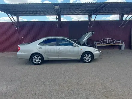 Toyota Camry 2003 года за 5 500 000 тг. в Байконыр – фото 4