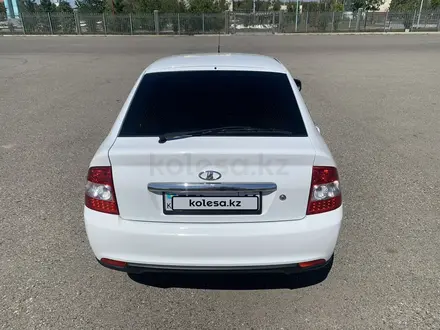 ВАЗ (Lada) Priora 2172 2013 года за 2 750 000 тг. в Усть-Каменогорск – фото 2