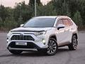 Toyota RAV4 2020 года за 16 800 000 тг. в Алматы