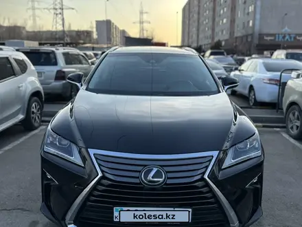 Lexus RX 350 2018 года за 19 800 000 тг. в Алматы – фото 2