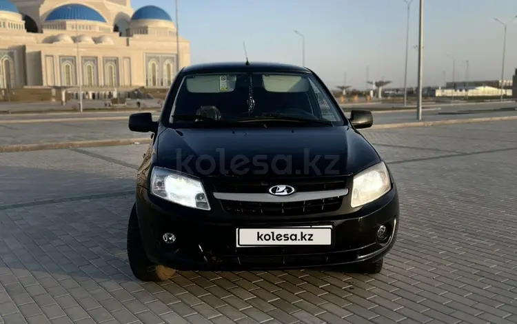 ВАЗ (Lada) Granta 2190 2013 года за 2 500 000 тг. в Астана