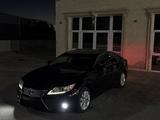 Lexus ES 300h 2014 годаүшін7 500 000 тг. в Актау
