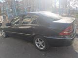 Mercedes-Benz C 200 2001 года за 1 700 000 тг. в Туркестан – фото 3