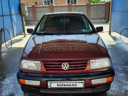 Volkswagen Vento 1992 года за 1 000 000 тг. в Жетысай