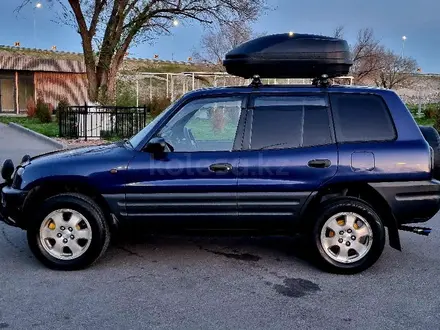 Toyota RAV4 1996 года за 4 000 000 тг. в Конаев (Капшагай) – фото 13