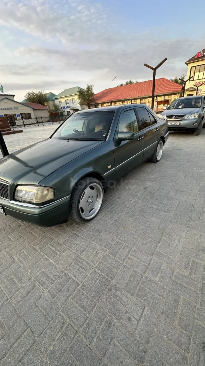 Mercedes-Benz C-Class, 1994