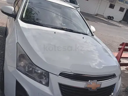 Chevrolet Cruze 2014 года за 4 650 000 тг. в Шымкент – фото 2