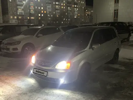 Kia Carens 2002 года за 1 900 000 тг. в Караганда – фото 13