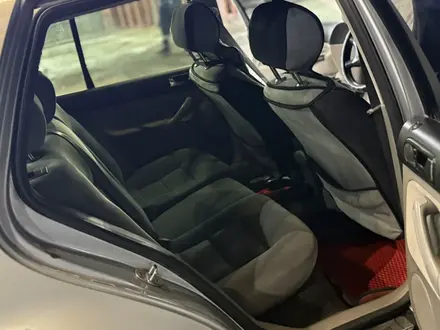 Volkswagen Golf 2002 года за 1 700 000 тг. в Тараз – фото 10
